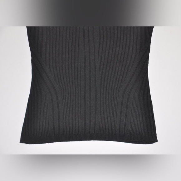 White House Black Market Rib Knit Black Sweater Tank Top Size Small MSRP $69 - Picture 3 of 7